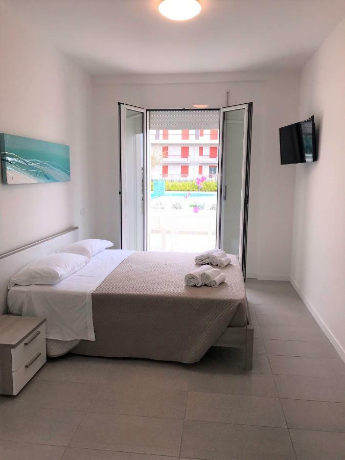 Residence Acquasuite Martinsicuro Eksteriør bilde